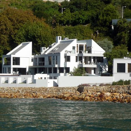 185 On Beach Boutique Suites Gordonʼs Bay Kültér fotó